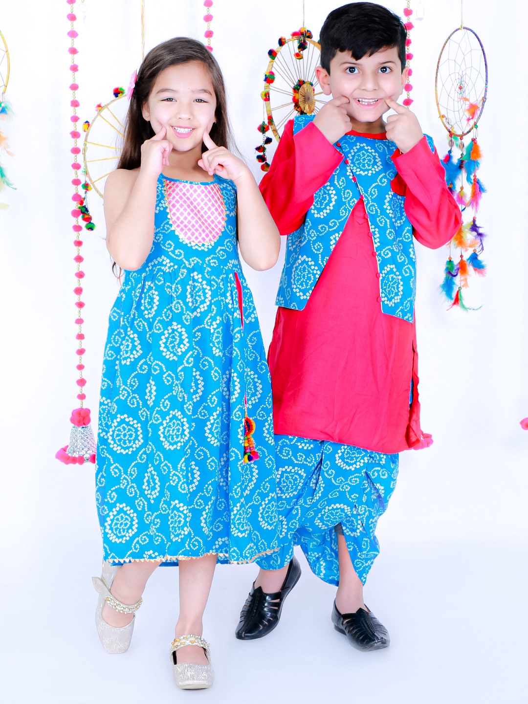 

KID1 Boys Blue & Pink Bandhani Layered Pure Cotton Kurta With Dhoti Pants
