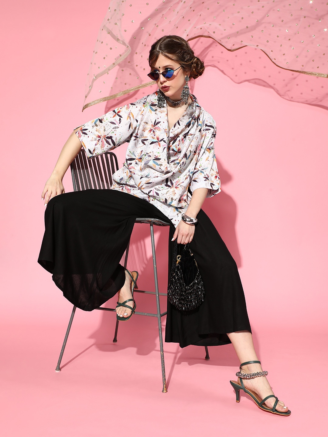 

InWeave Women Grey & Black Floral Printed Cowl Neck Angrakha Kurti with Palazzos