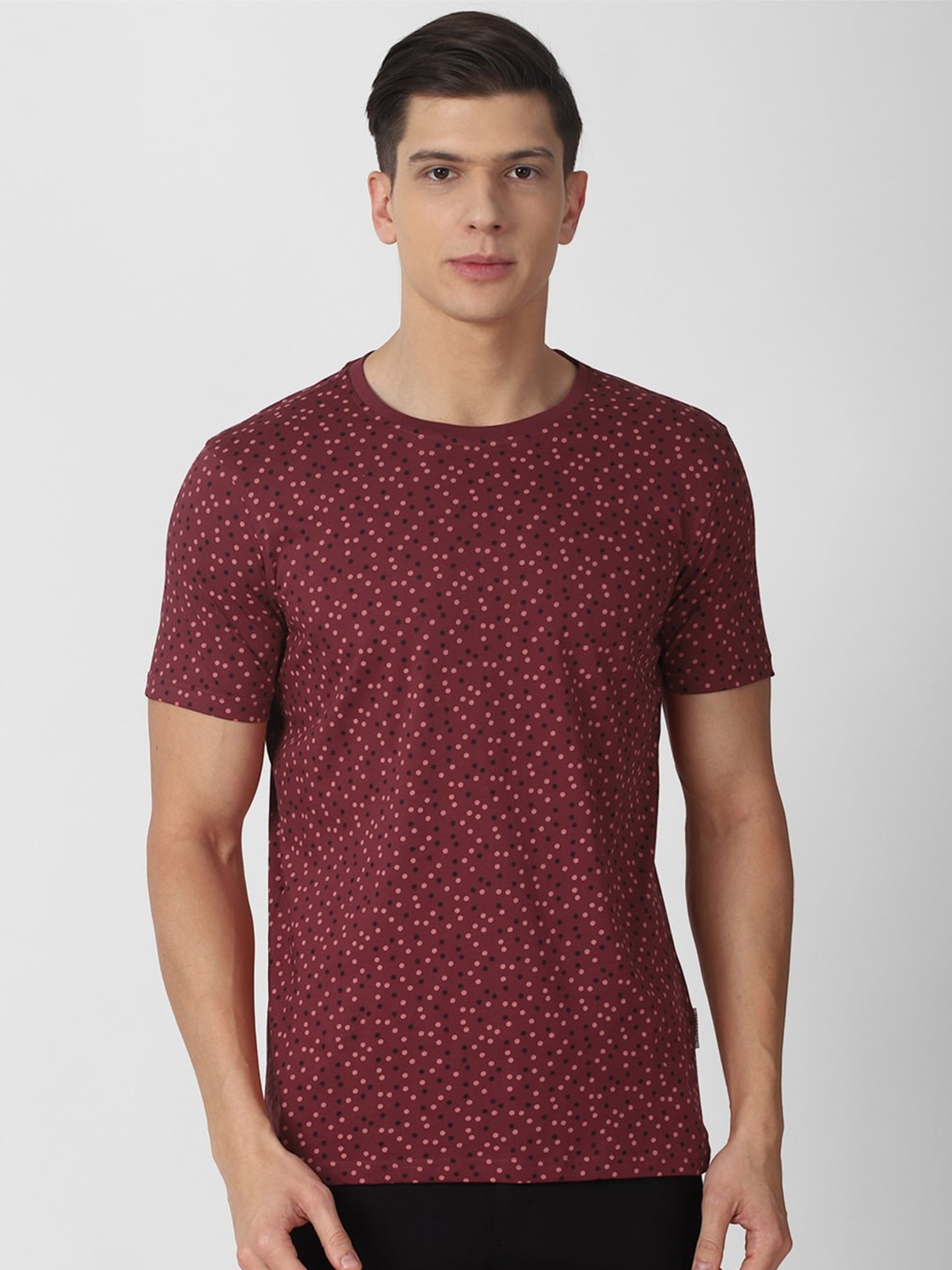 

Van Heusen Sport Men Maroon Printed Cotton T-shirt