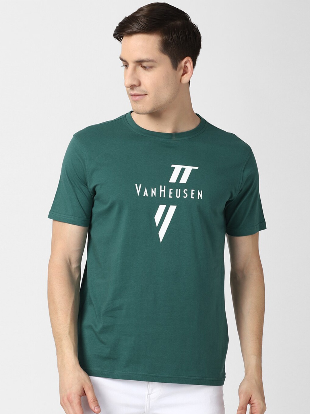 

Van Heusen Sport Men Green Typography Printed Cotton T-shirt