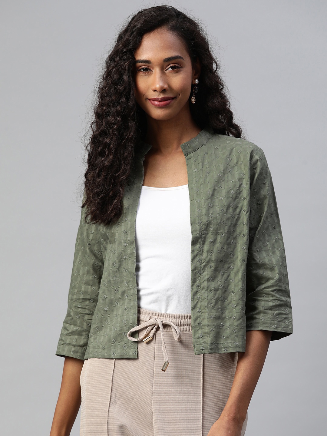 

Ayaany Women Green Self Design Pure Cotton Front Open Shrug