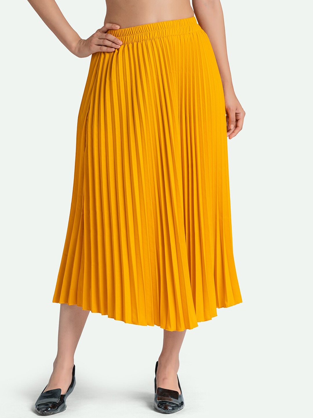 

AASK Women Mustard Solid Flared Skirt