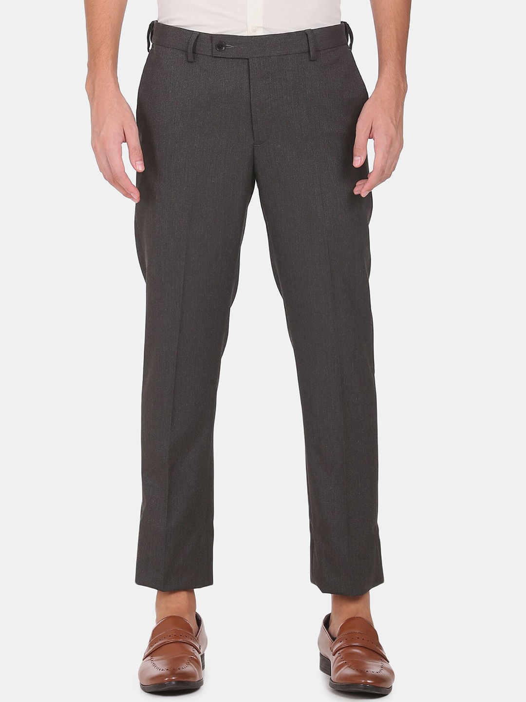 

Arrow Men Grey Mid Rise Solid Cropped Casual Trousers