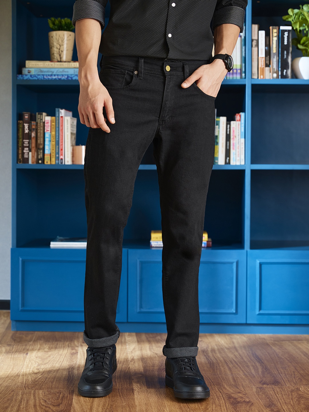 

Levis Men Black 511 Slim Fit Solid Clean Look Stretchable Jeans