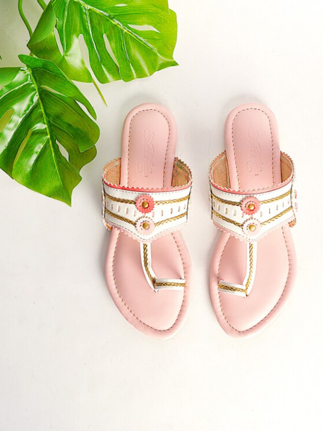 

Sole House Women White & Pink Self Design One Toe Flats