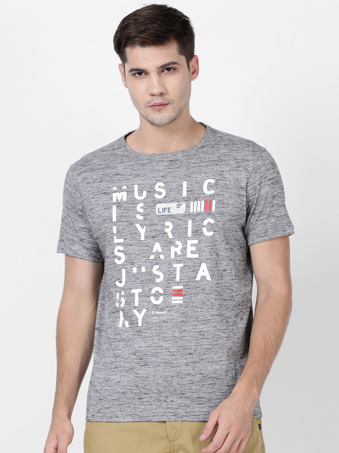 

t-base Men Grey Typography Printed Pure Cotton T-shirt