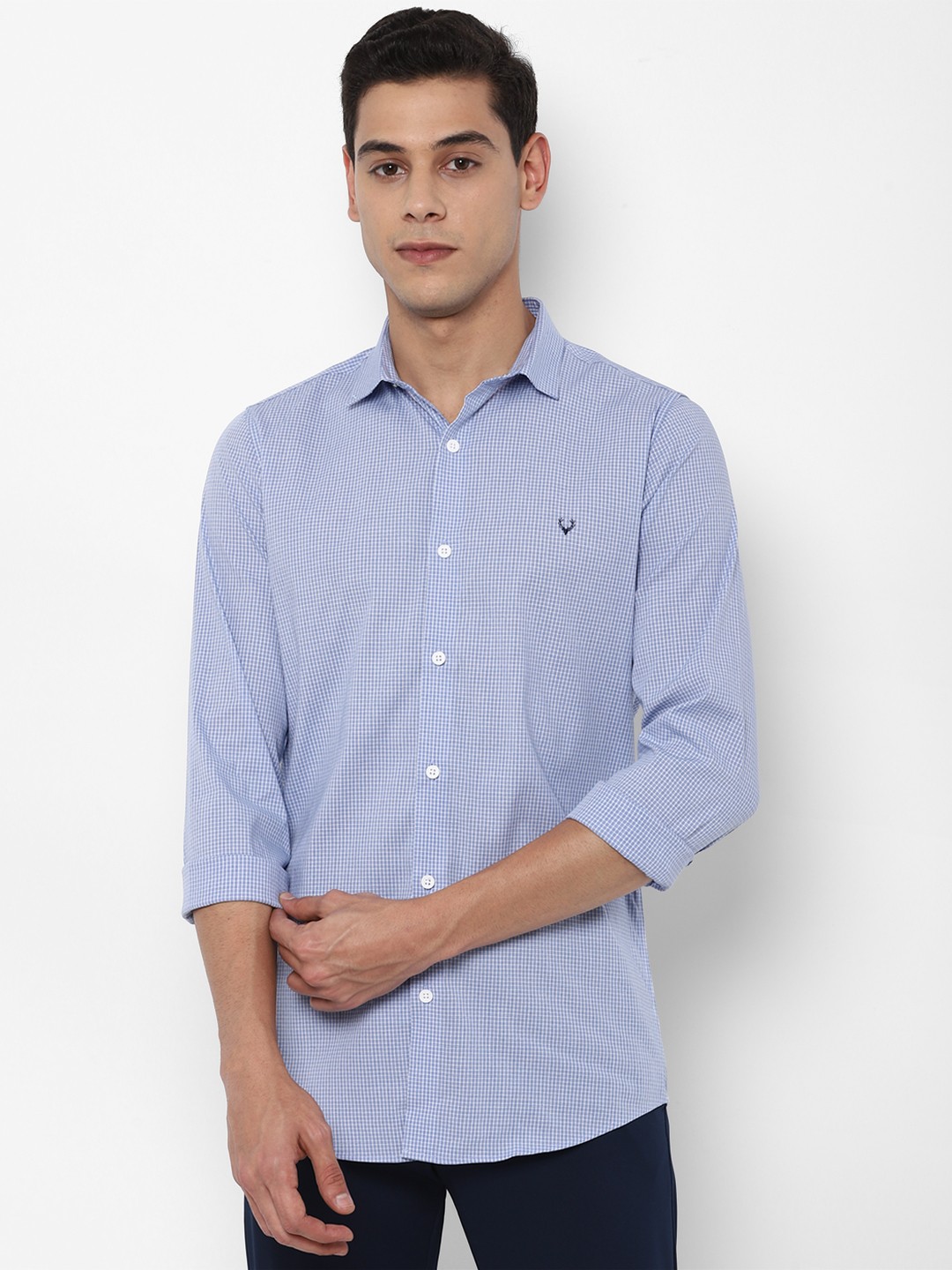 

Allen Solly Men Blue Slim Fit Checked Casual Shirt