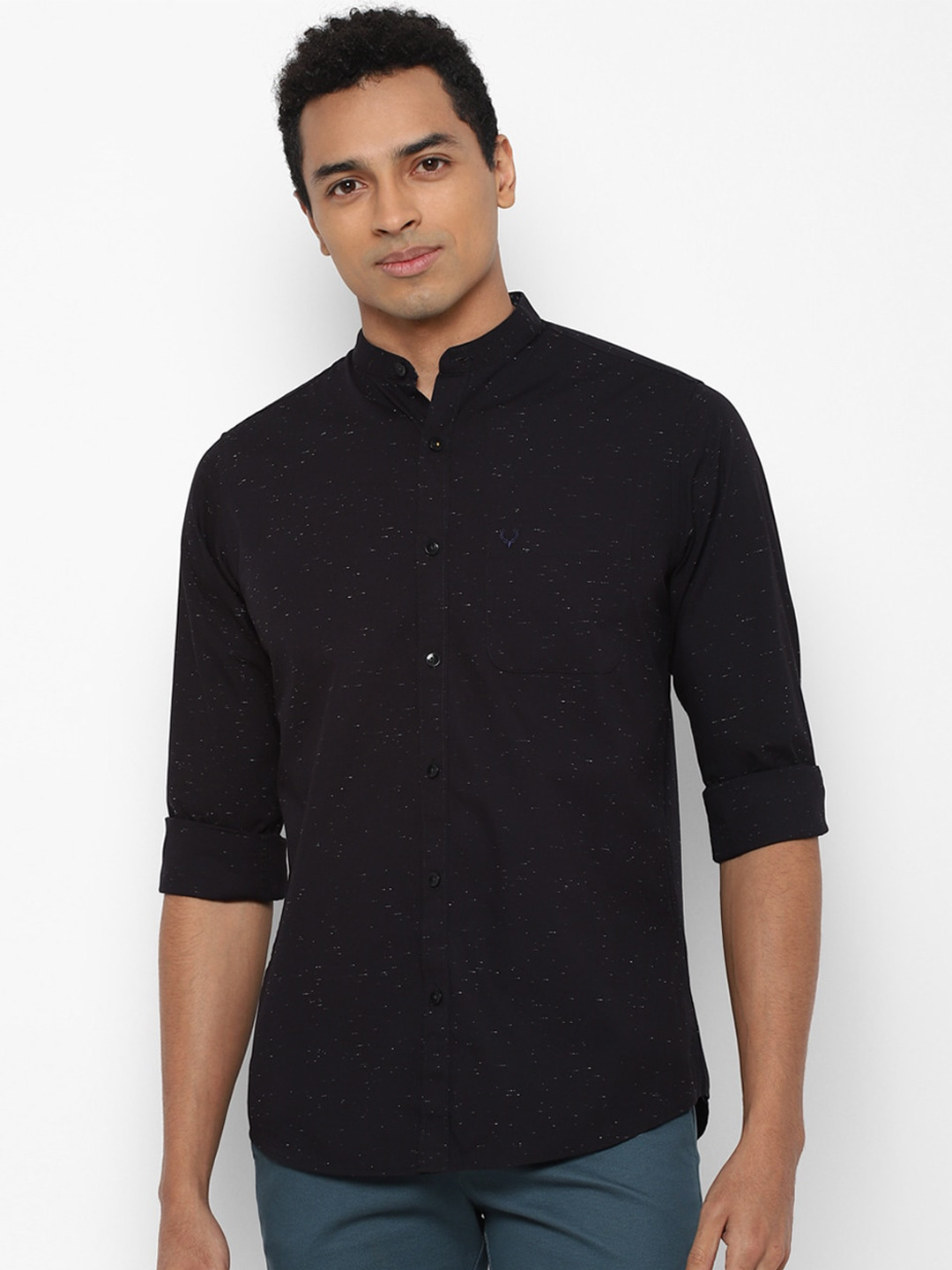

Allen Solly Men Black Slim Fit Printed Cotton Casual Shirt