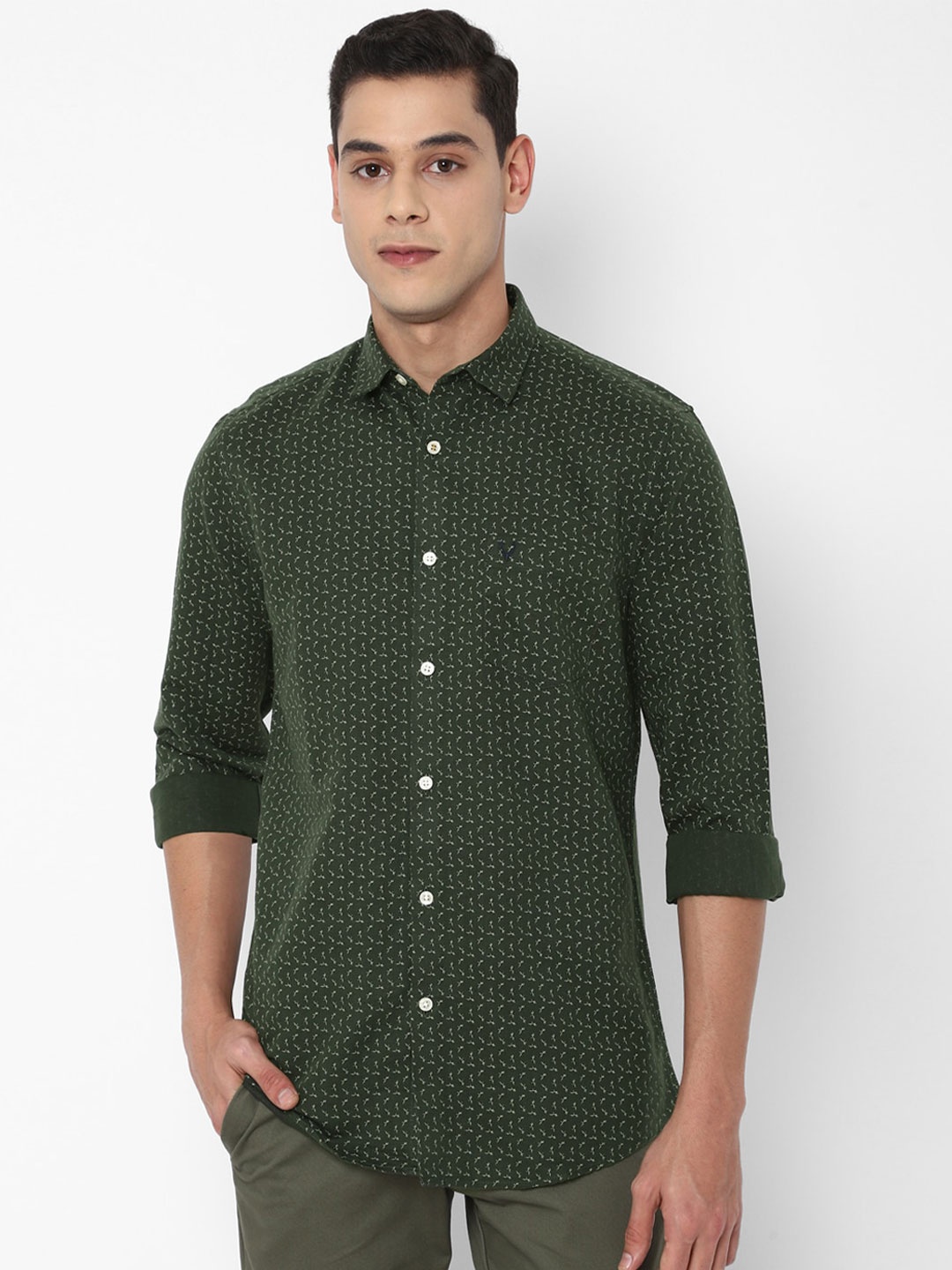 

Allen Solly Men Olive Green Slim Fit Printed Casual Shirt