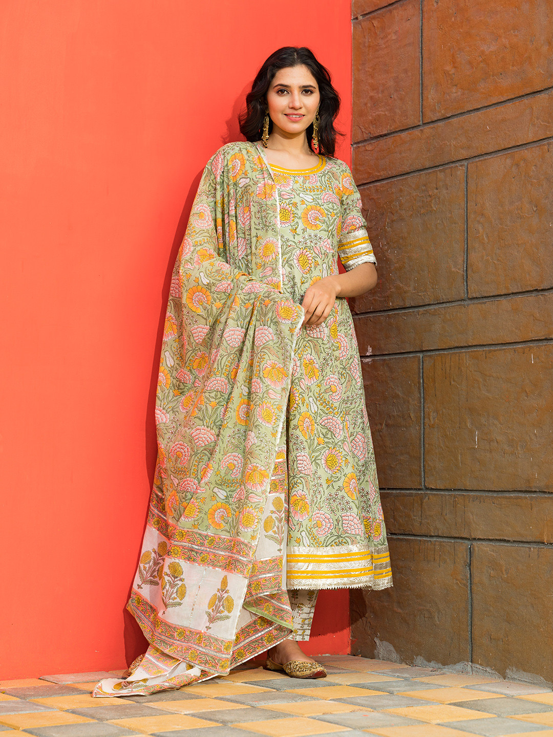 

PHEETA Floral Printed Gotta Patti Pure Cotton Kurta with Trousers & Dupatta, Green
