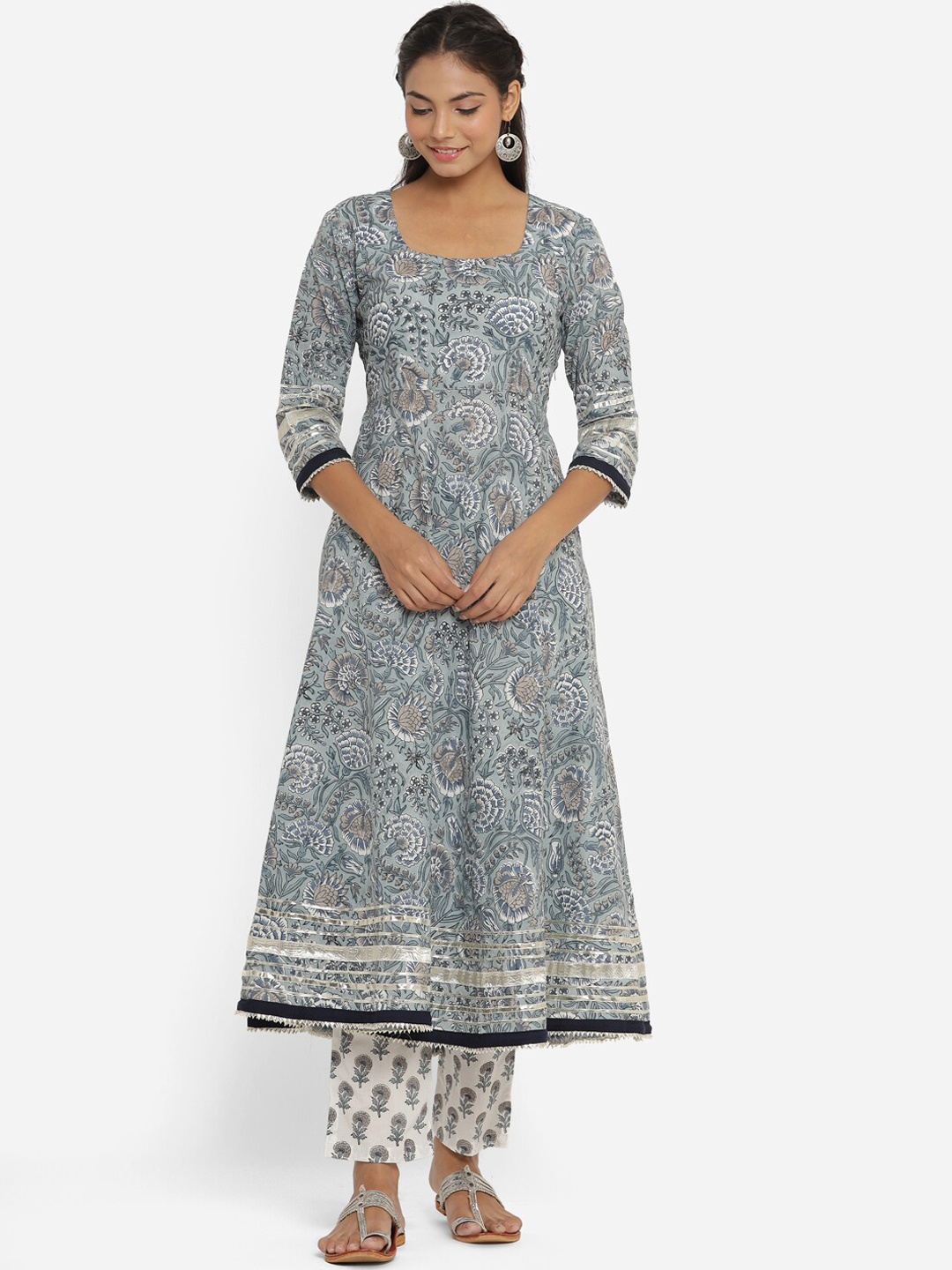 

PHEETA Floral Printed Gotta Patti Pure Cotton Kurta with Trousers & Dupatta, Blue