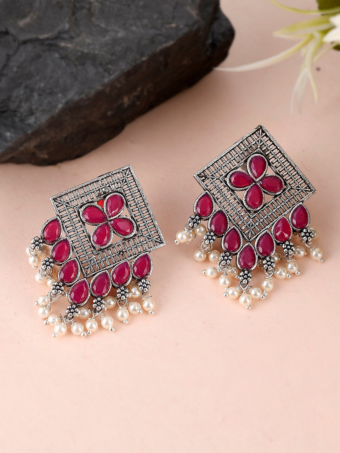 

Fabstreet Silver-Plated & Red Square Stud Earrings