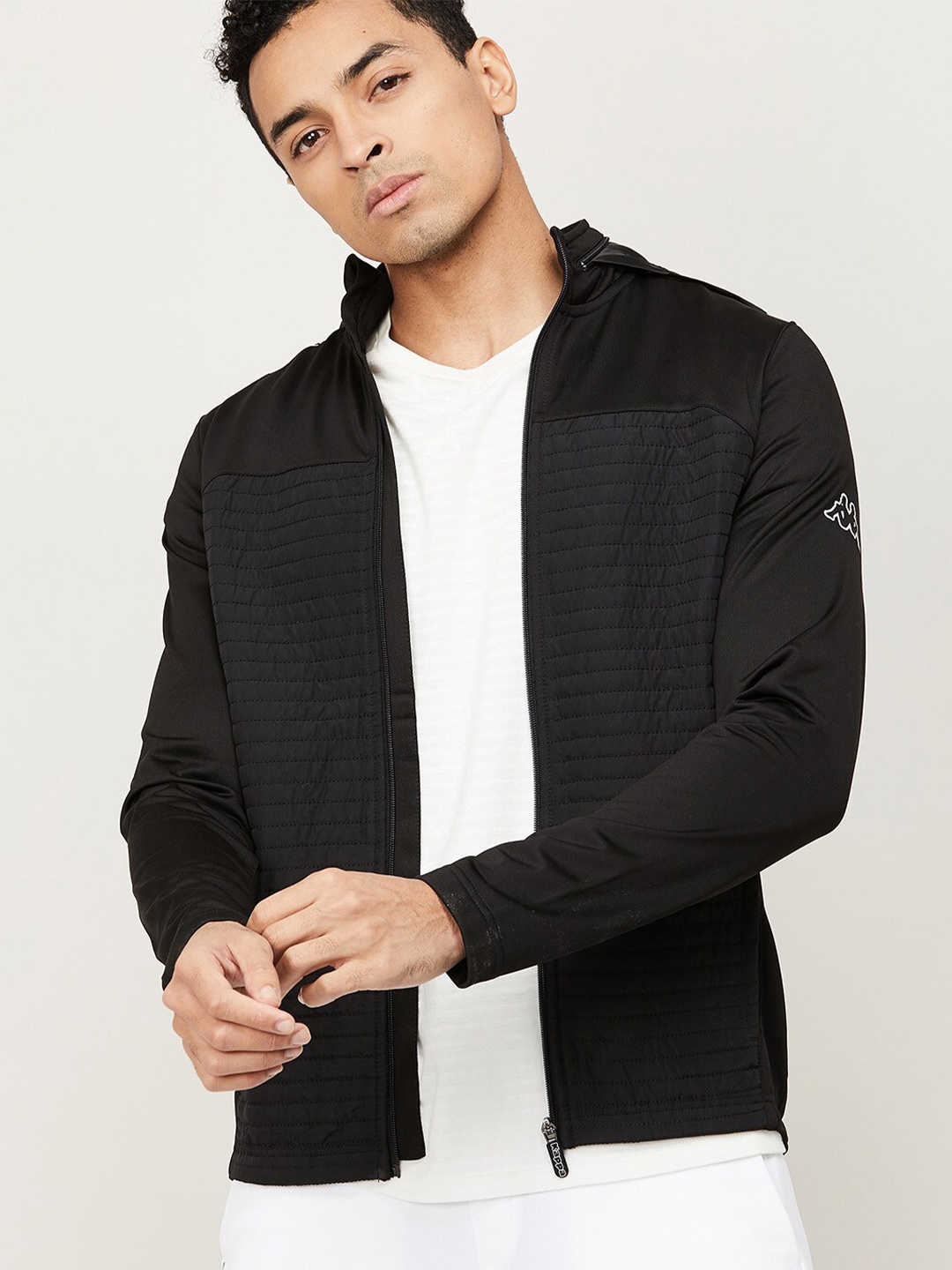 

Kappa Men Black Sweatshirt