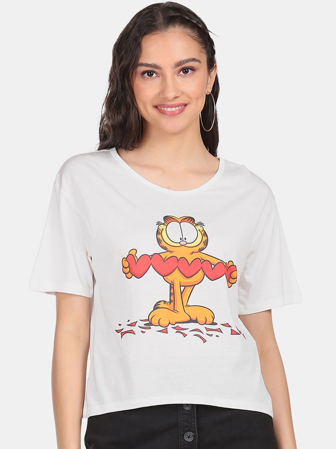 

Sugr White Printed Top