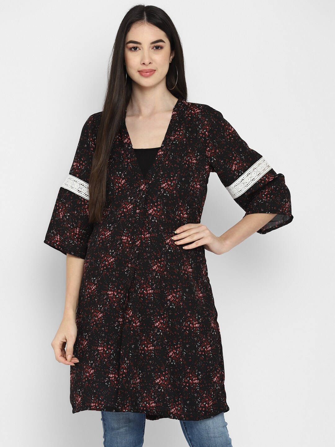

LAMOURE BY RED CHIEF Women Black & Maroon Printed Button Shrug
