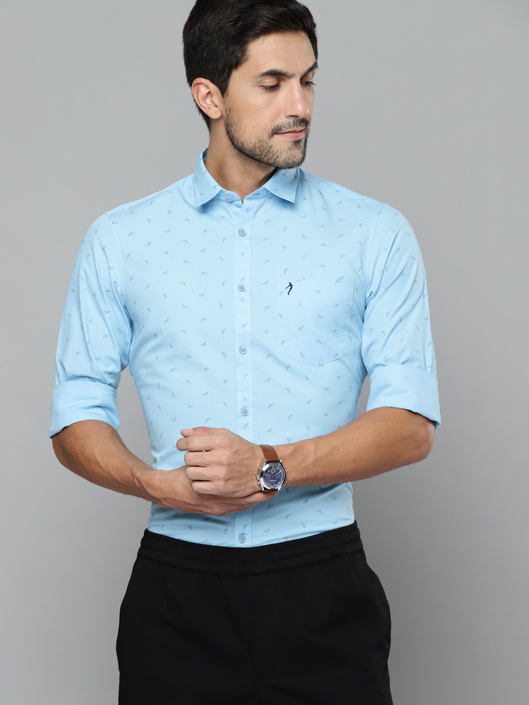 

Indian Terrain Men Blue Pure Cotton Slim Fit Printed Casual Shirt