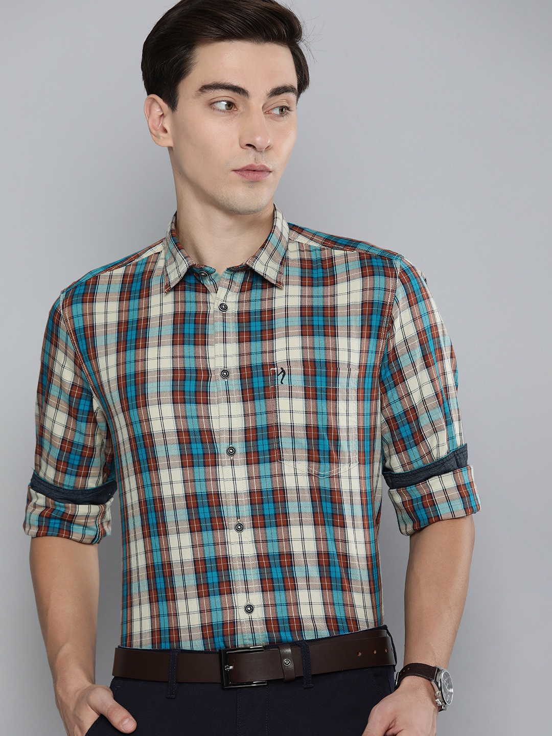 

Indian Terrain Men Khaki & Brown Slim Fit Checked Pure Cotton Casual Shirt