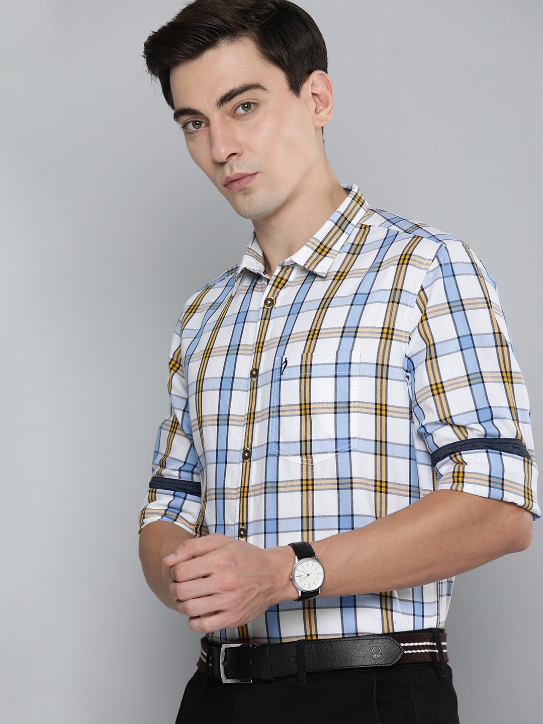 

Indian Terrain Men White & Blue Slim Fit Checked Pure Cotton Formal Shirt