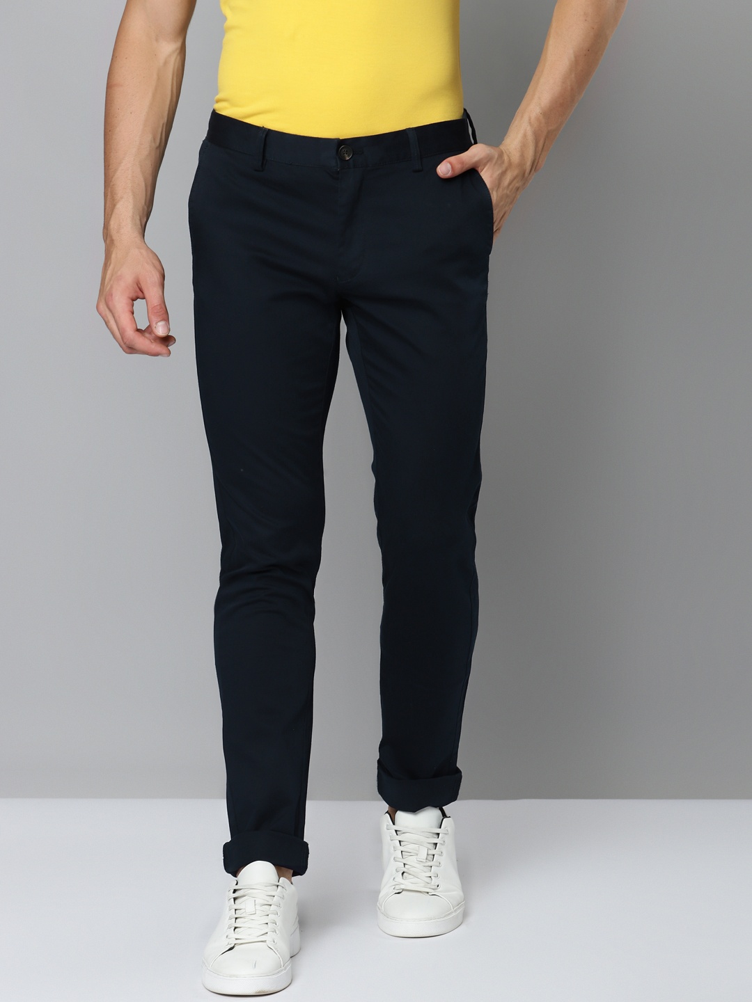 

Indian Terrain Men Navy Blue Solid Brooklyn Slim Fit Chinos