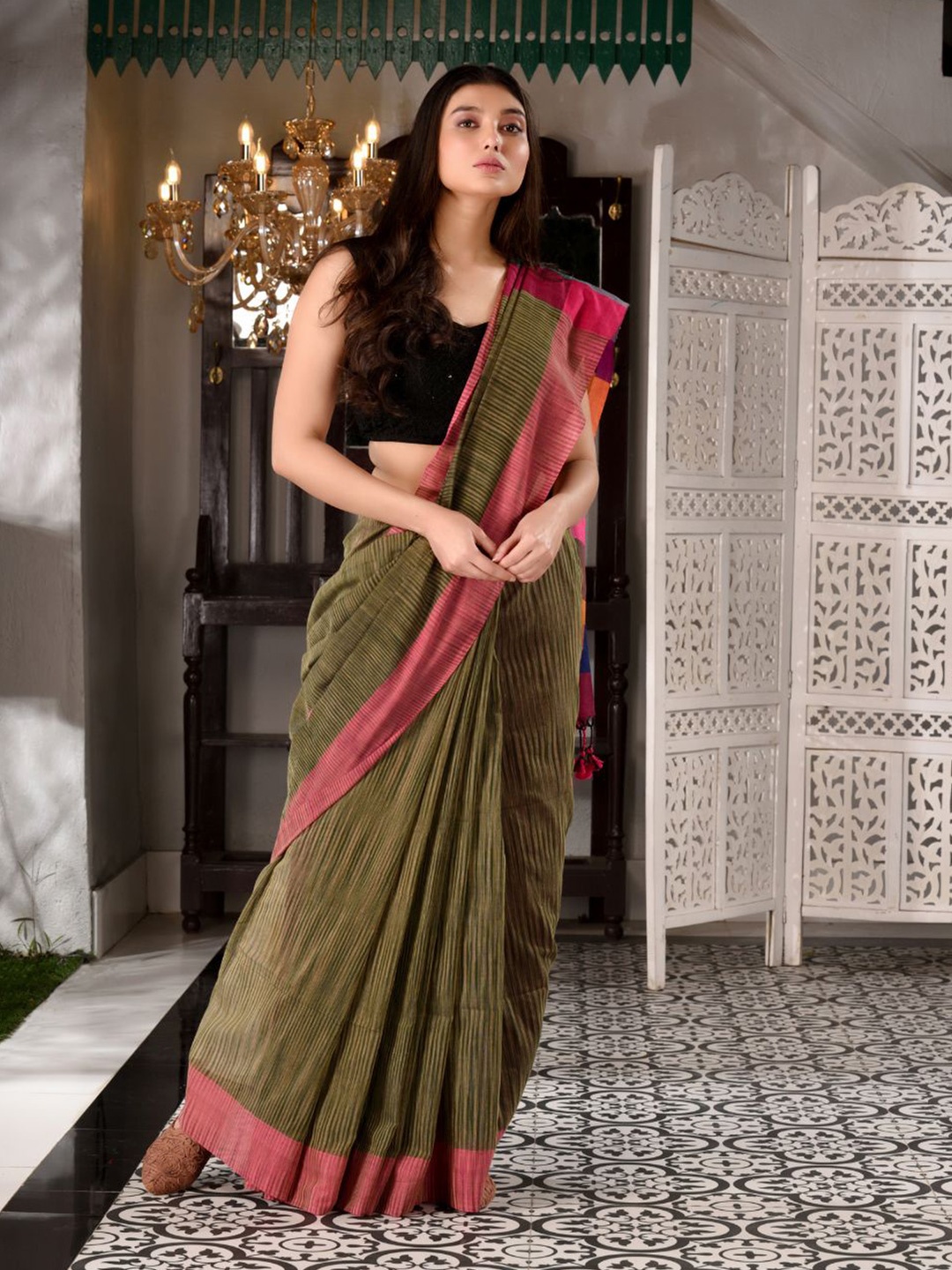 

Charukriti Green & Pink Striped Pure Cotton Saree