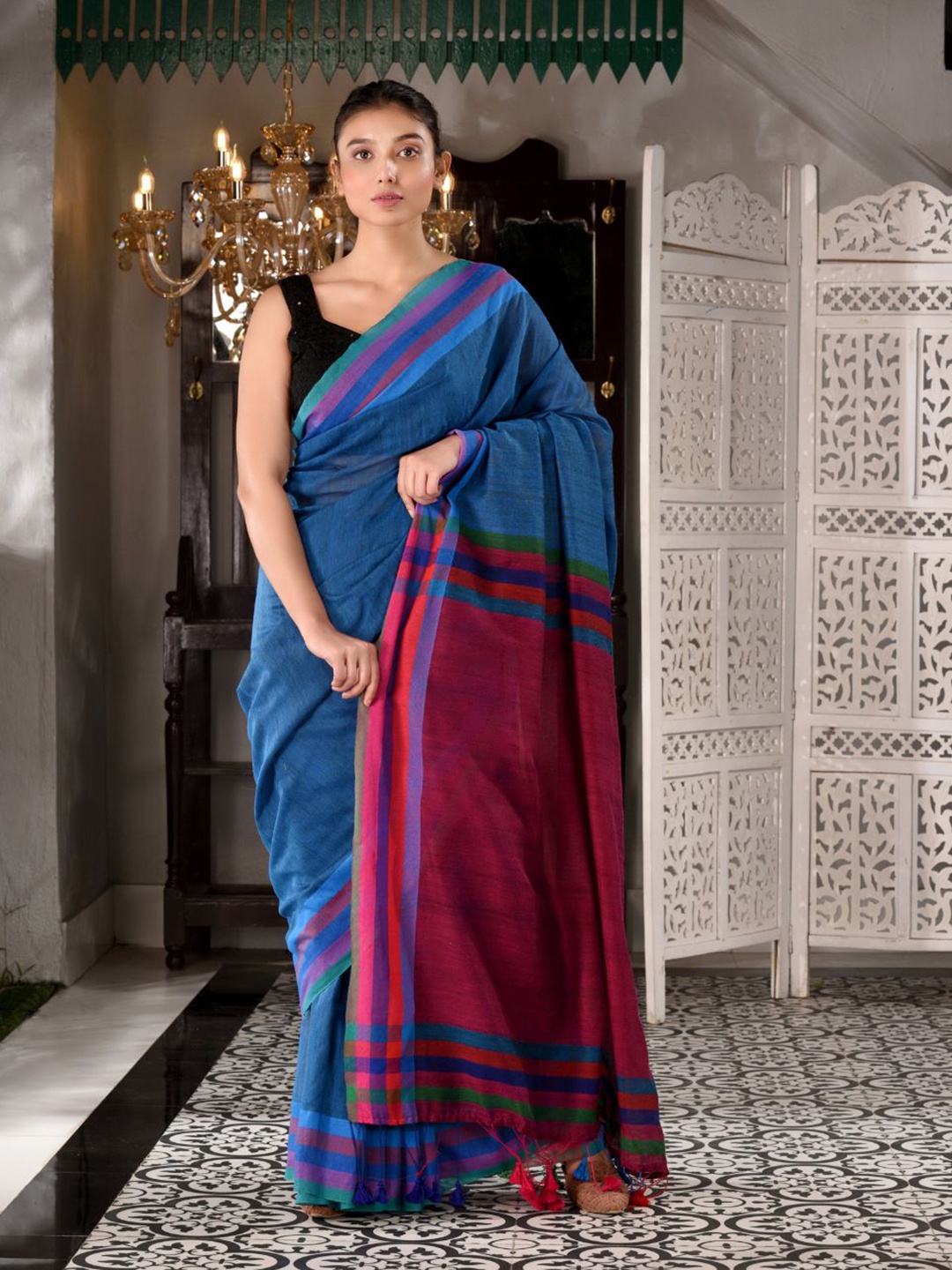 

Charukriti Blue & Purple Woven Design Pure Cotton Saree