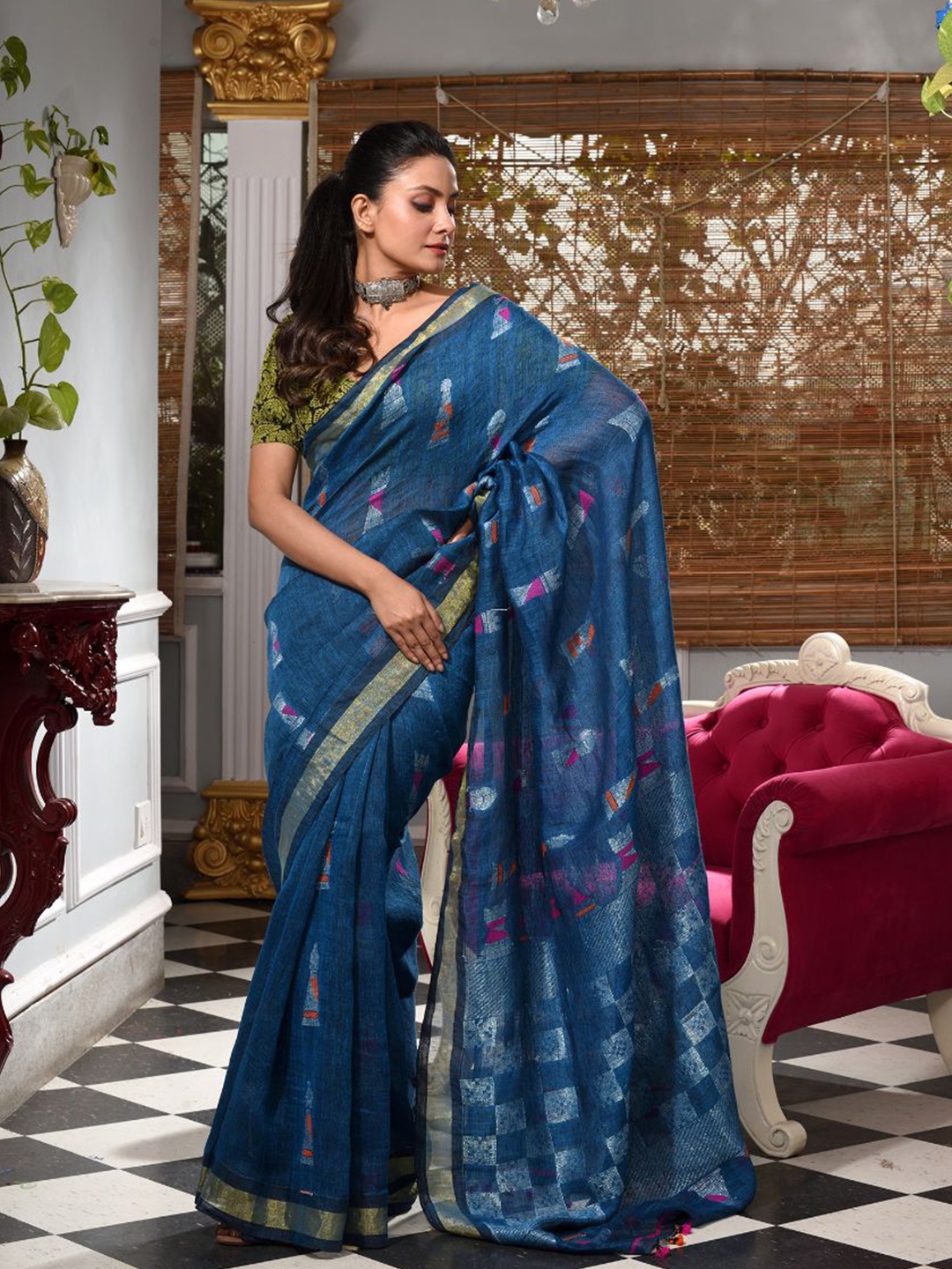 

Charukriti Blue & Gold-Toned Zari Pure Linen Saree