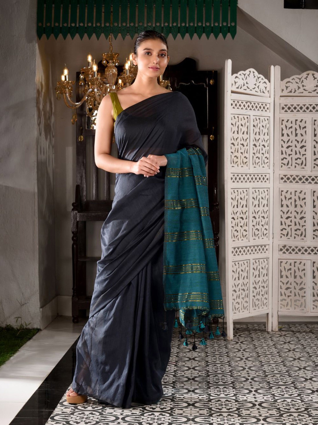 

Charukriti Blue & Black Woven Design Pure Cotton Saree