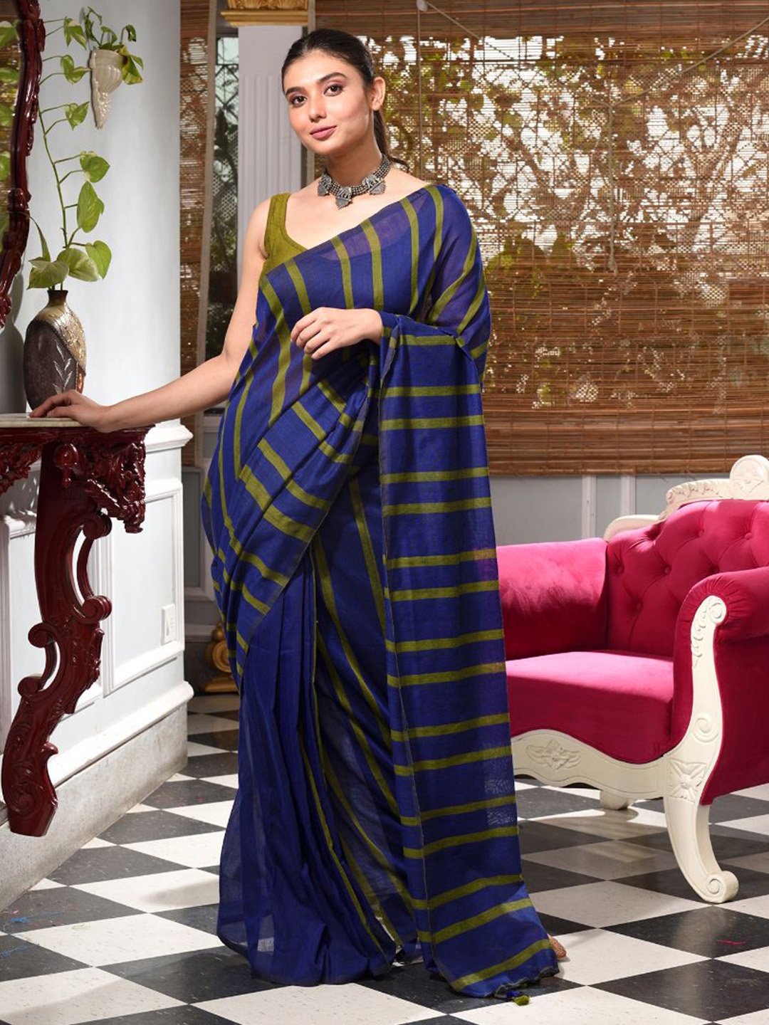 

Charukriti Navy Blue & Green Striped Woven Design Pure Cotton Handwoven Saree