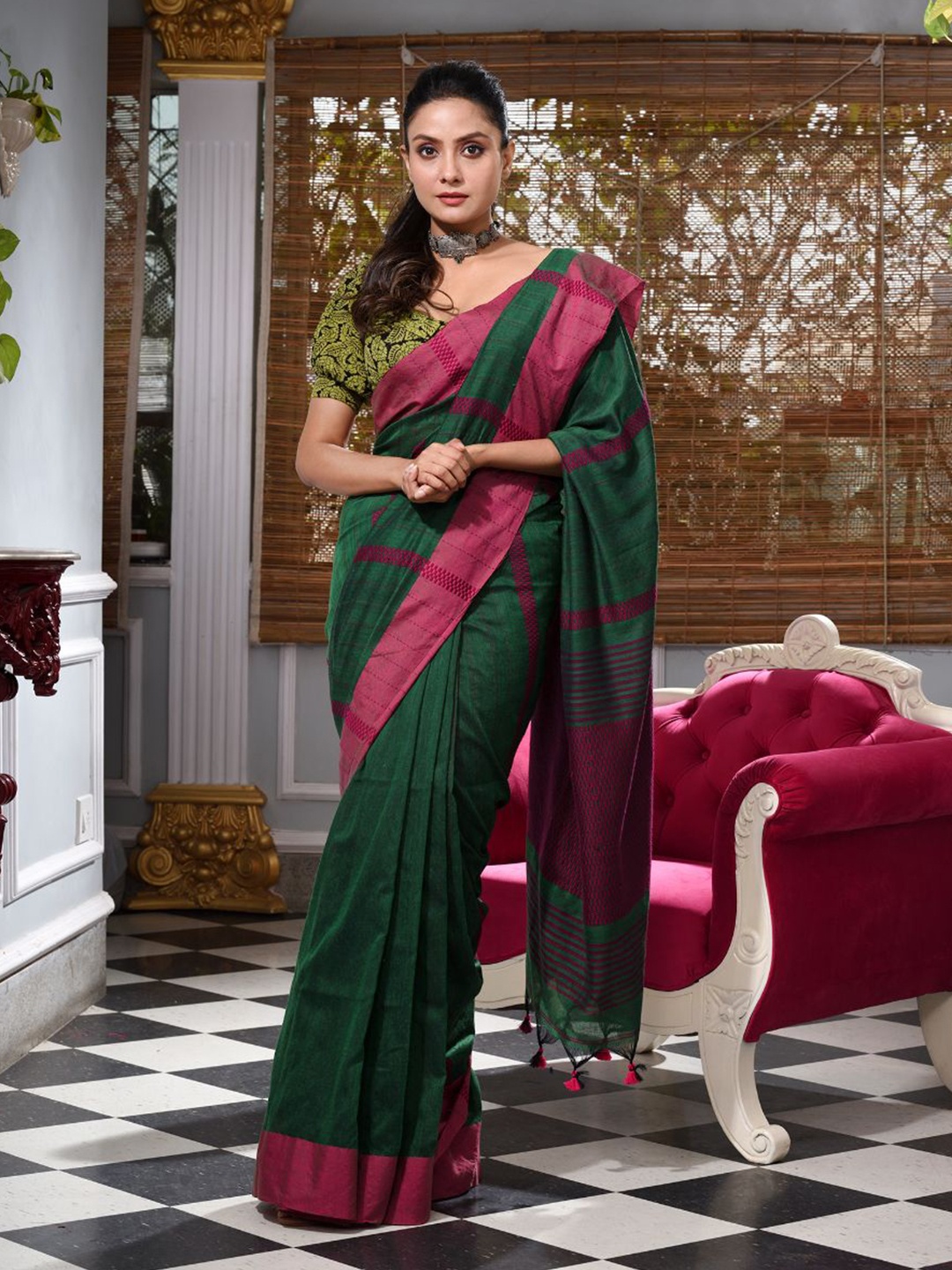 

Charukriti Green & Pink Woven Design Pure Cotton Saree