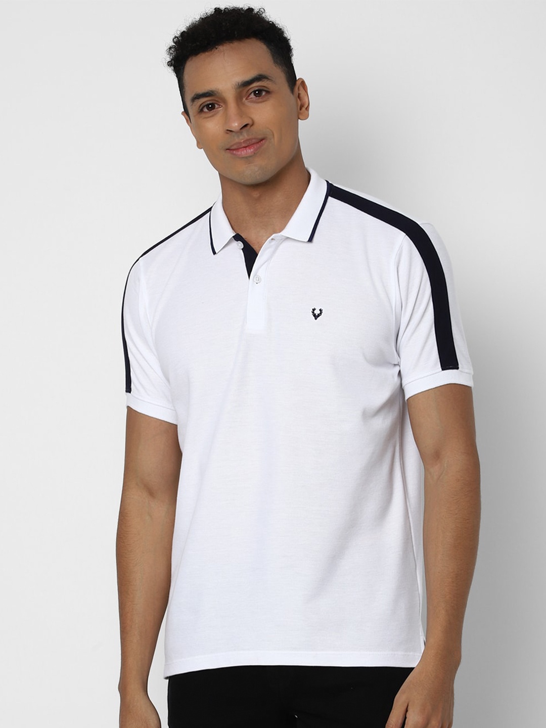 

Allen Solly Men White & Black Polo Collar Applique T-shirt