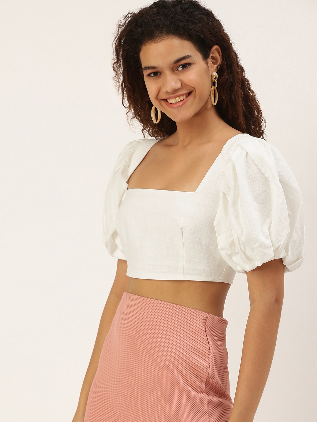 

FOREVER 21 White Solid Puff Sleeves Pure Cotton Blouson Crop Top