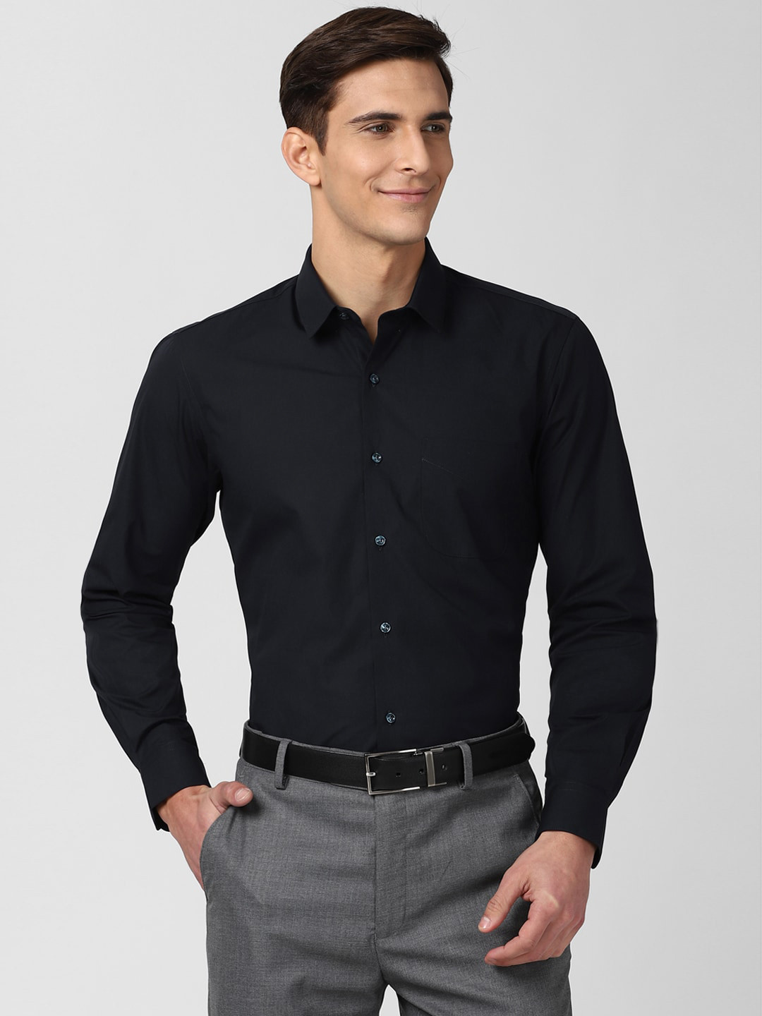 

Peter England Men Navy Blue Pure Cotton Formal Shirt