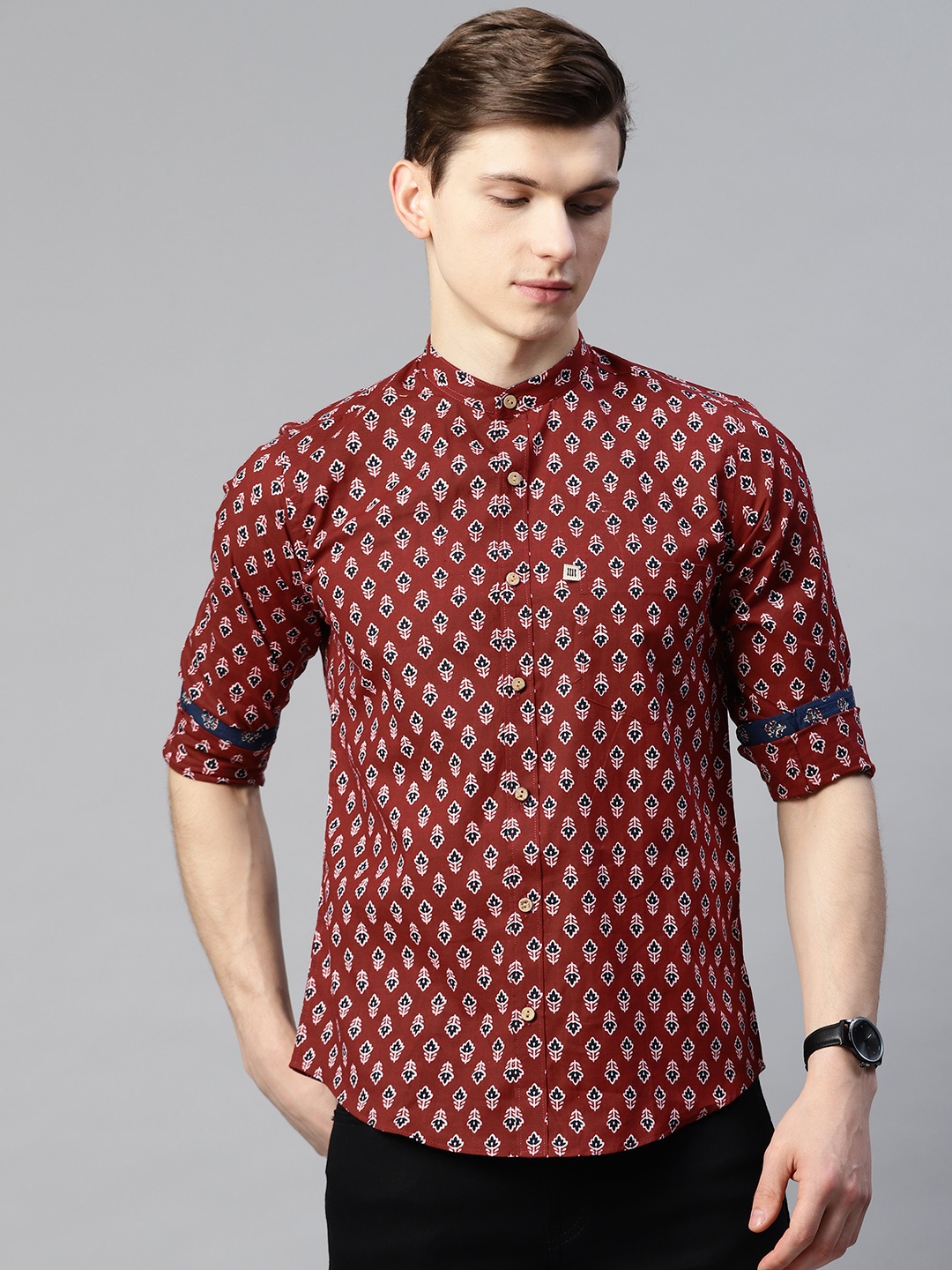 

Readiprint Men Maroon & Blue Comfort Printed Cotton Casual Shirt
