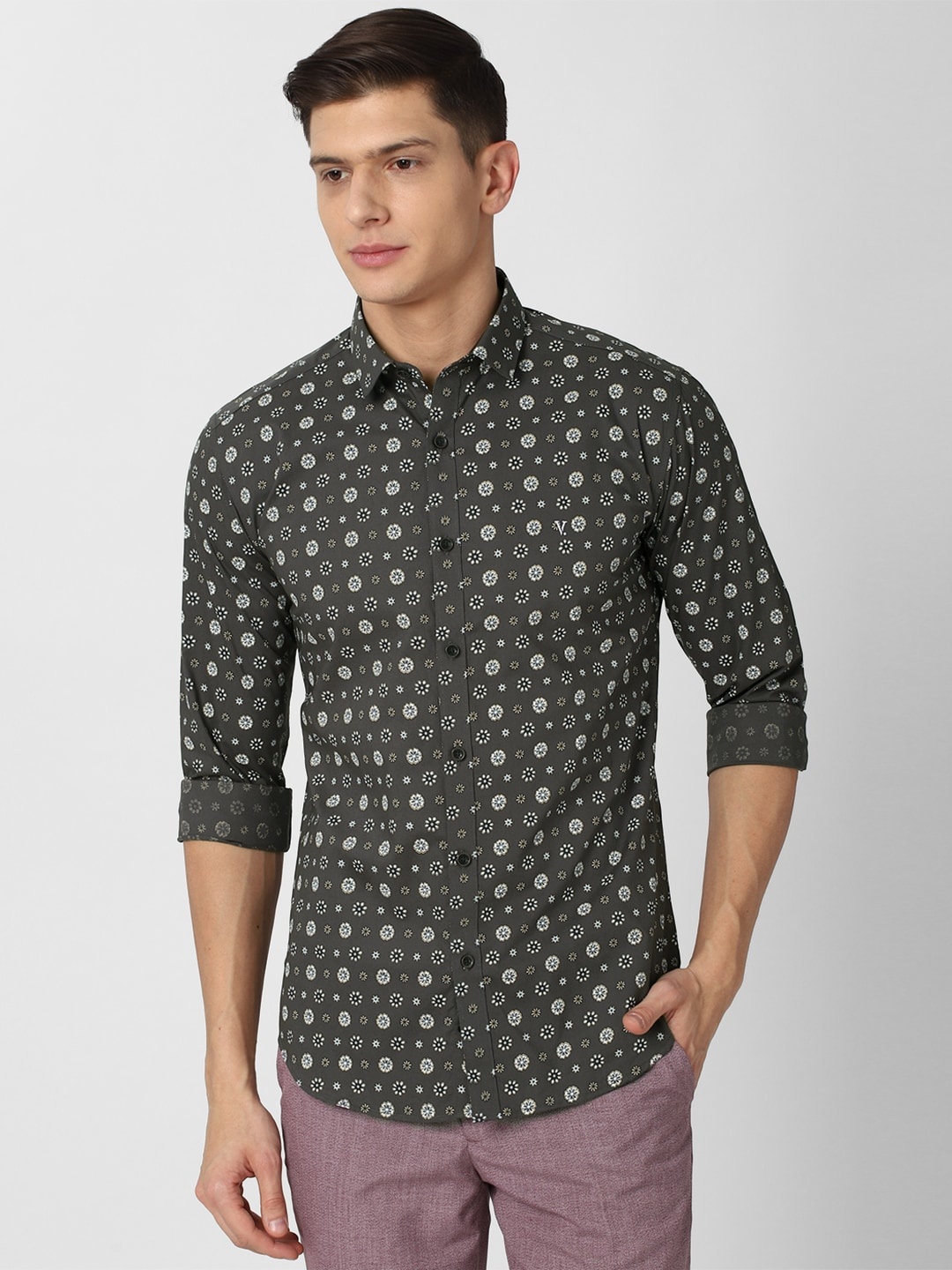 

V Dot Men Olive Green Slim Fit Printed Casual Cotton Shirt