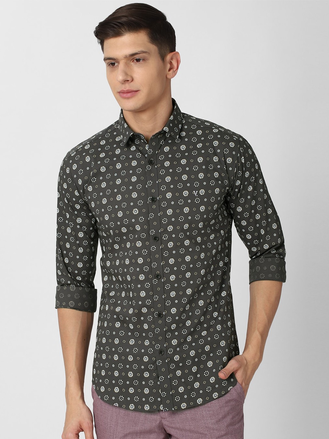 

V Dot Men Olive Green Slim Fit Printed Casual Cotton Shirt