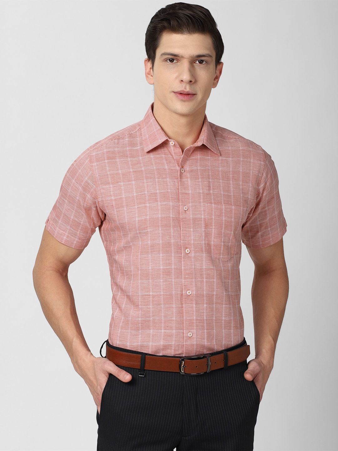 

Van Heusen Men Peach Checked Formal Cotton Shirt