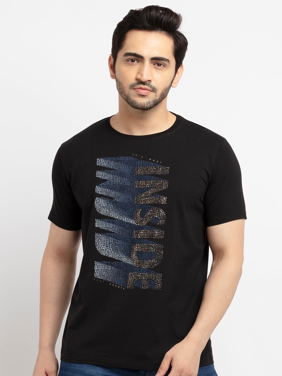 

Status Quo Men Black Typography Printed Cotton T-shirt