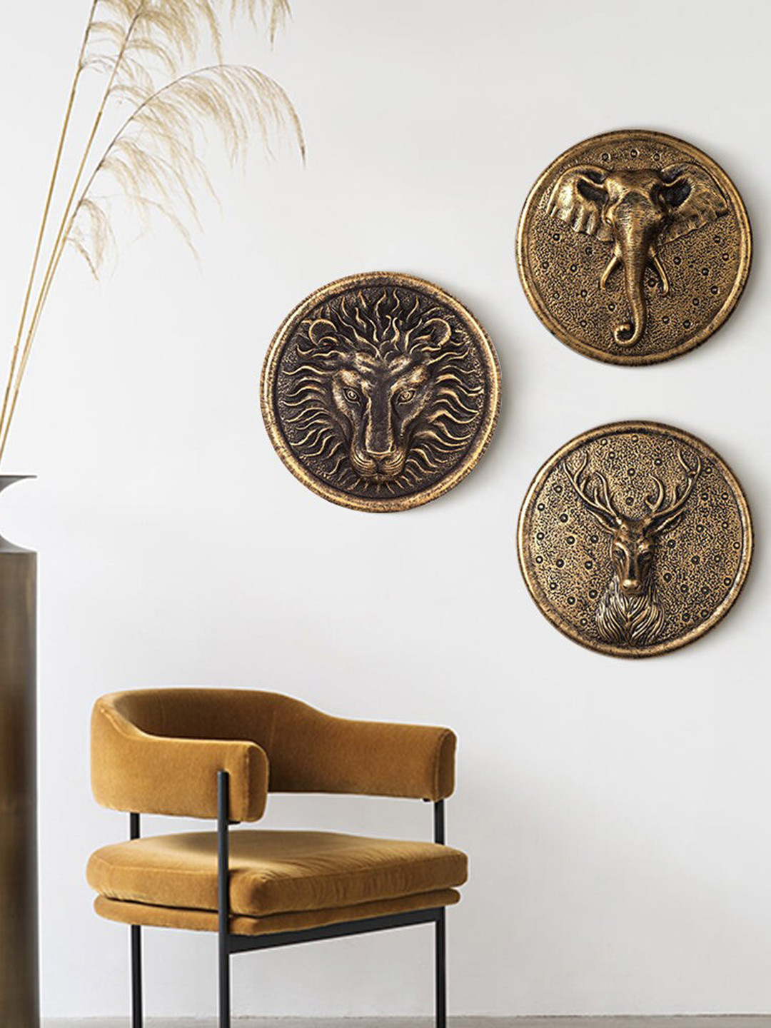 

THE ARTMENT Set of 3 Gold-Toned The Jungle Trio Resin Wall Art