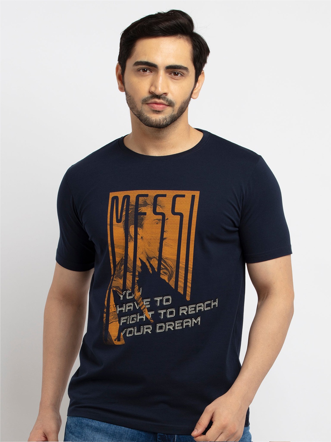 

Status Quo Men Navy Blue & Orange Typography Lionel Messi Printed Cotton T-shirt