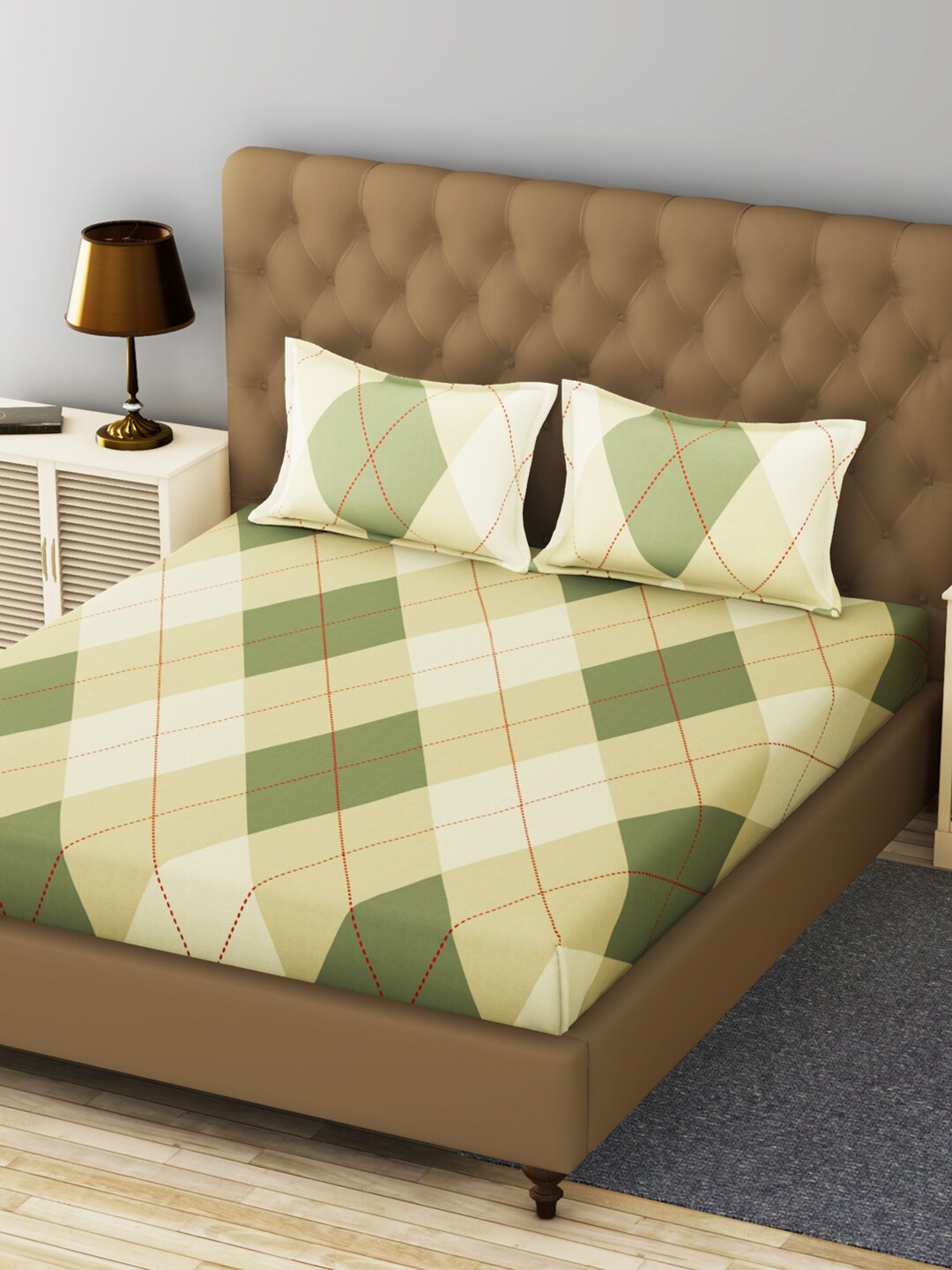 

BIANCA Green & Beige Geometric 200 TC King Bedsheet with 2 Pillow Covers