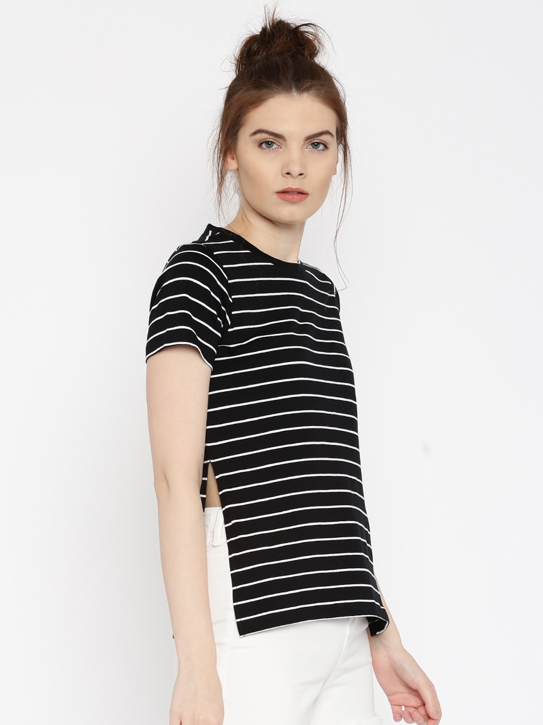 

Flying Machine Women Black & White Striped Round Neck T-shirt