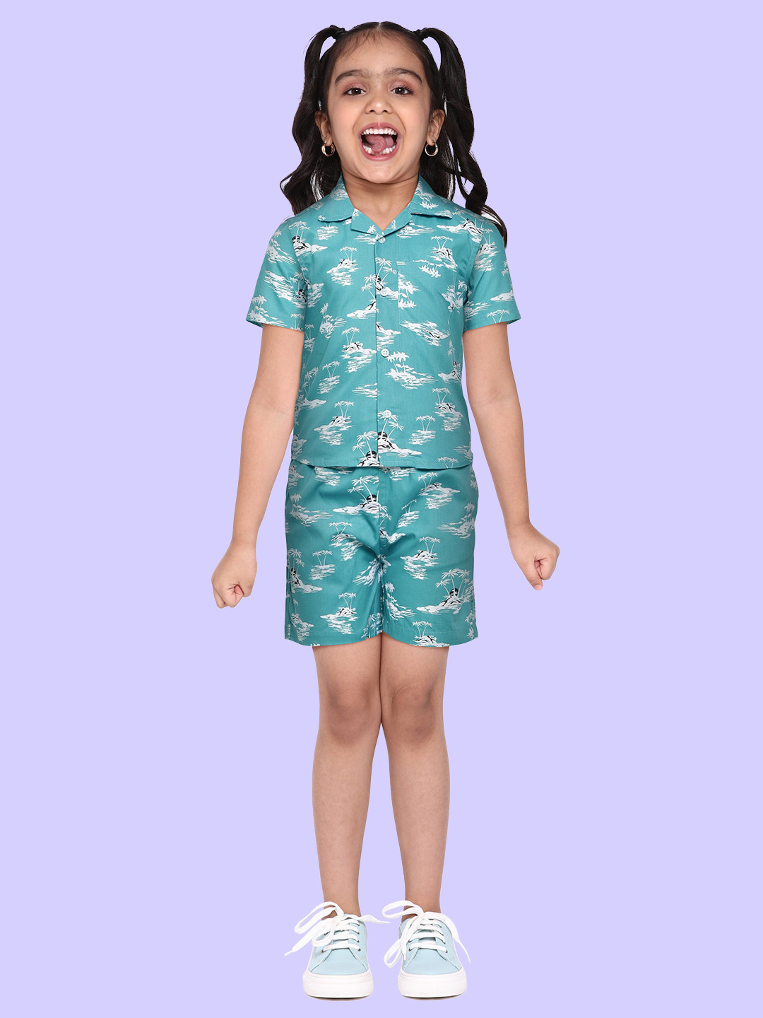 

URBAN HUG Kids Blue Printed Pure Cotton Shirt with Shorts