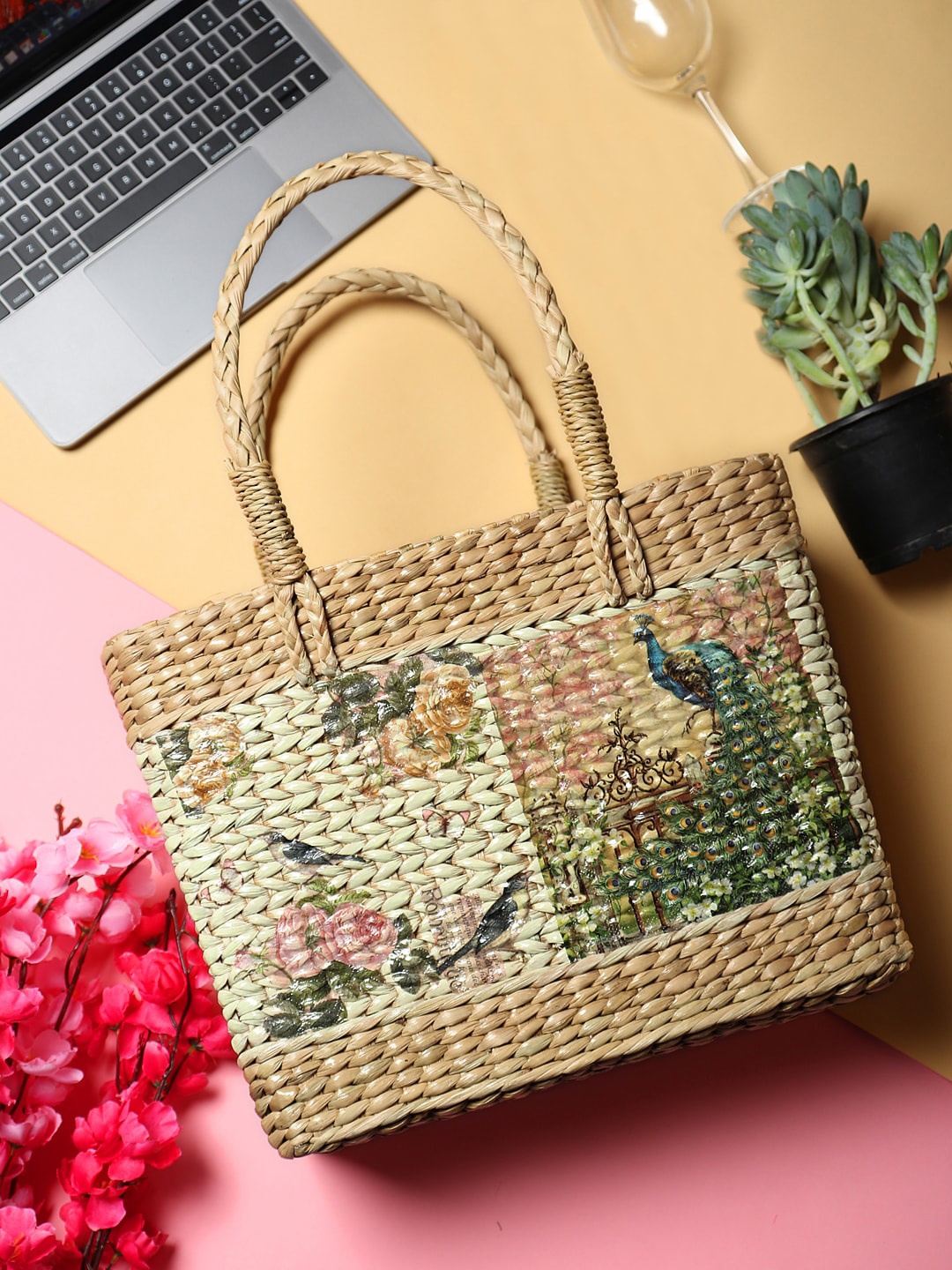 

HABERE INDIA Beige Grass Storage Basket