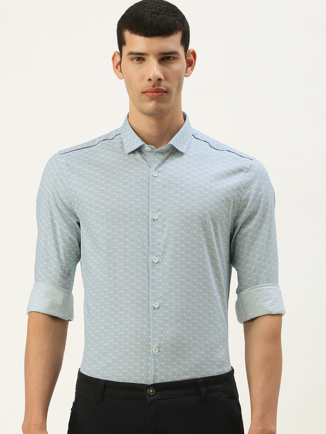 

Peter England Men Blue Abstract Printed Slim Fit Formal Shirt