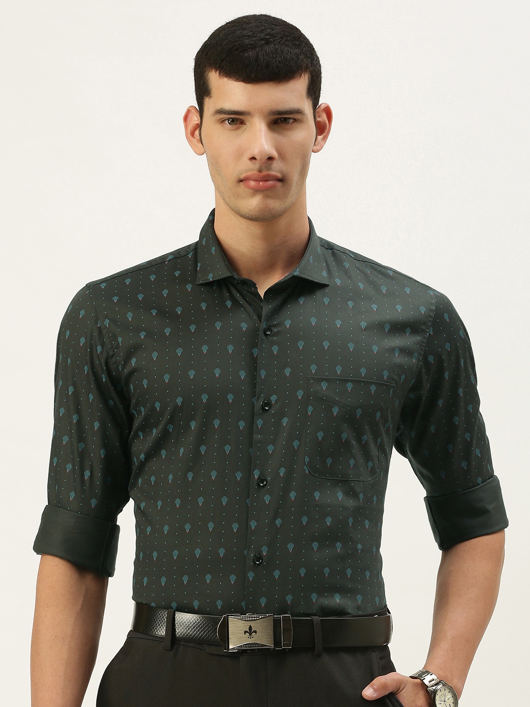 

Peter England Men Blue & Grey Micro Ditsy Printed Slim Fit Formal Shirt, Navy blue