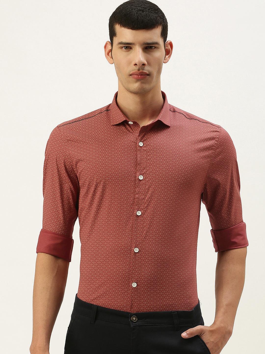 

Peter England Men Maroon Micro Ditsy Printed Printed Formal Shirt