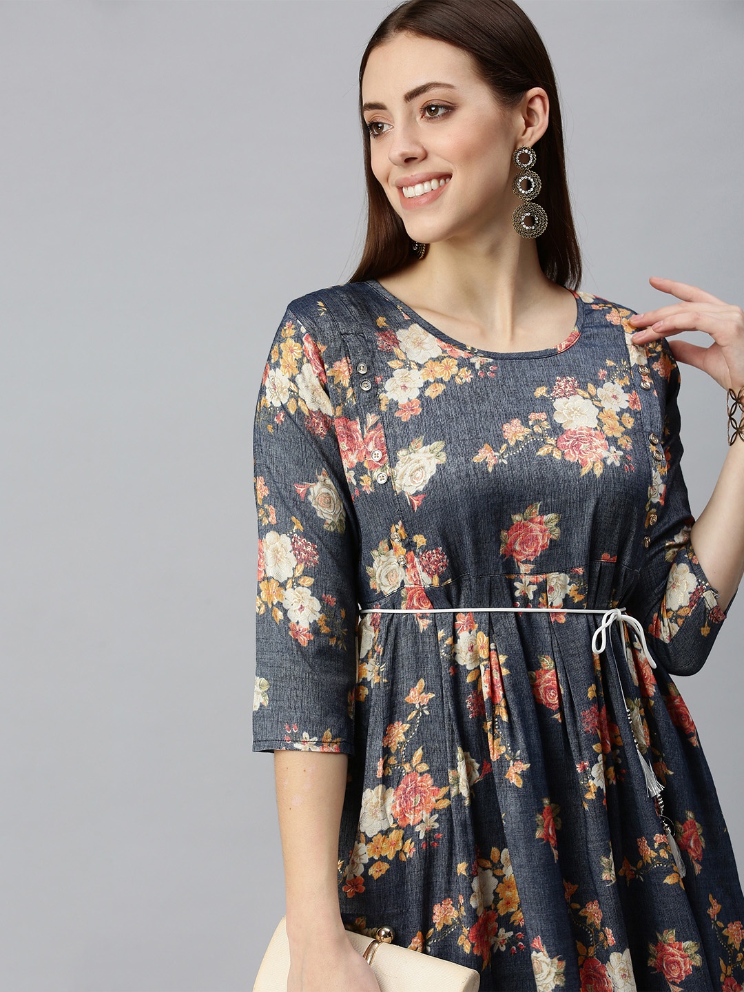 

SHOWOFF Women Blue Floral Printed Three-Quarter Sleeves Round Neck A-line Kurta