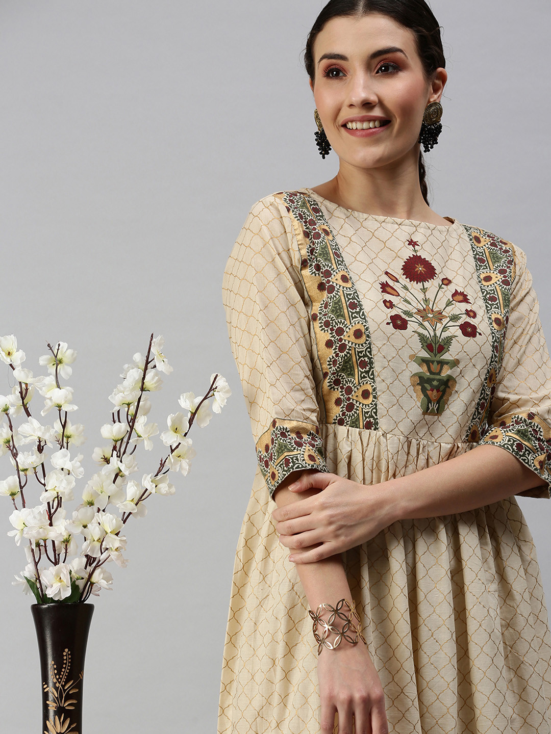 

SHOWOFF Women Beige Floral Cotton Blend Anarkali Kurta