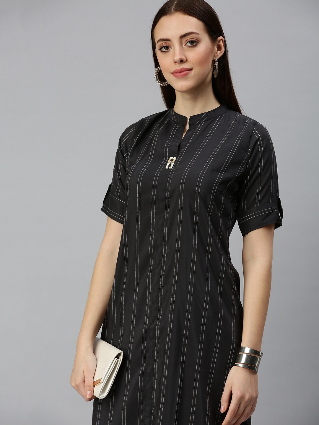 

SHOWOFF Women Black Striped Mandarin Collar Beads and Stones Straight Kurta