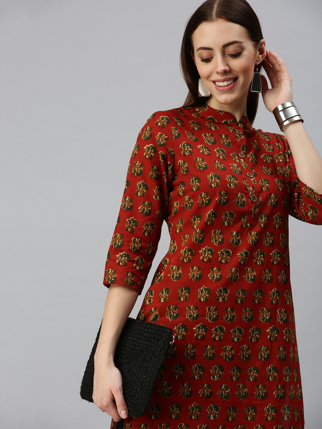 

SHOWOFF Women Maroon Floral Printed Kurta